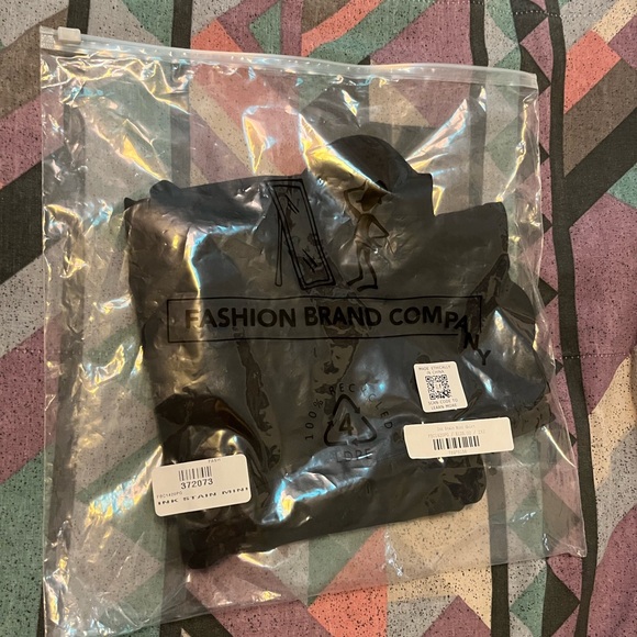 Fashion Brand Company black Ink Stain Mini Skirt in XXS - Picture 6 of 7